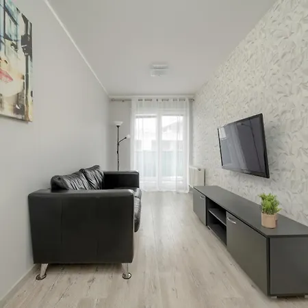 Near The River Balcony And Free Garage By Renters Appartamento Breslavia