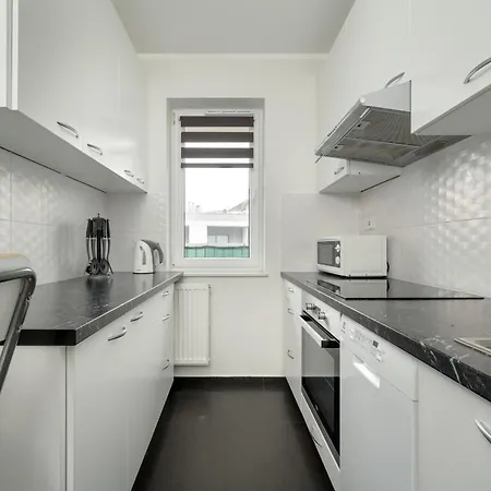 Appartamento Near The River Balcony And Free Garage By Renters Breslavia